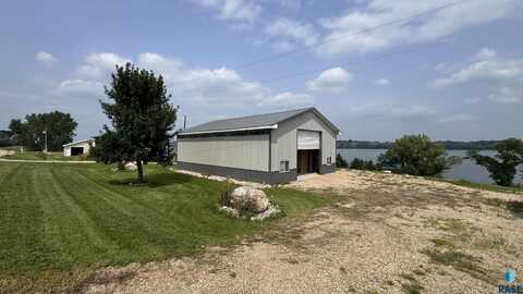 12910 Zach Rd, Wilmot, SD 57219