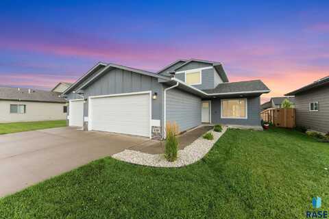 630 N Everest Ave, Tea, SD 57064