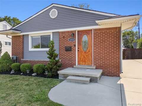 1810 Greenfield Road, Berkley, MI 48072