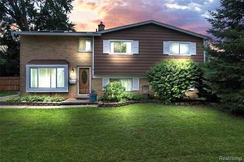 29525 Curtis Road, Livonia, MI 48152