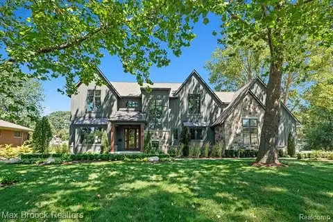 3570 BERKSHIRE Drive, Bloomfield Hills, MI 48301