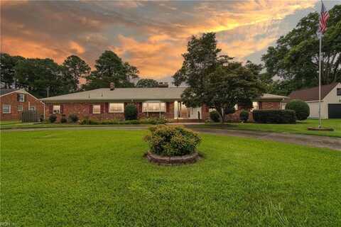 4312 Country Club Circle, Virginia Beach, VA 23455
