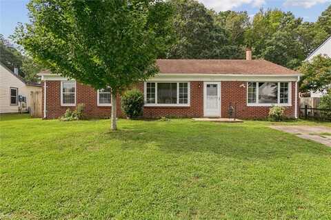934 Red Oak Circle, Newport News, VA 23608