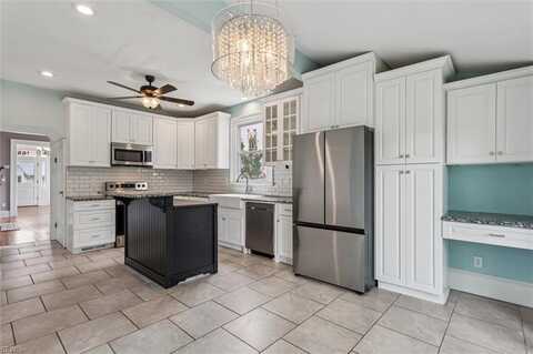 168 Williams Street, Portsmouth, VA 23704