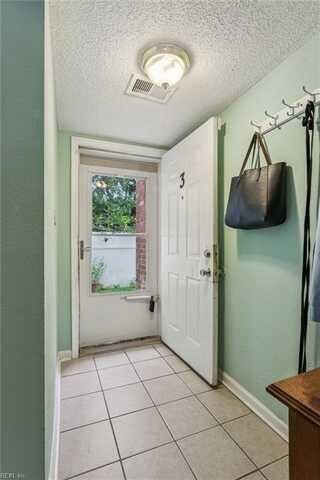 1120 Hillside Avenue, Norfolk, VA 23503