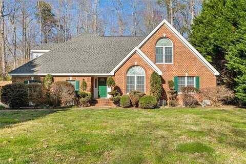 2204 Old York-Hampton Highway, Yorktown, VA 23692