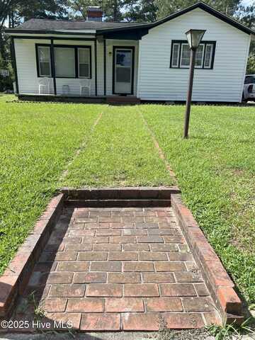 605 Grove Street NE, Wilson, NC 27893