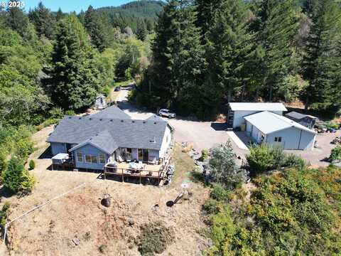 97168 HENDERSON RD, Brookings, OR 97415