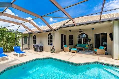 372 SW Egret Landing, Port Saint Lucie, FL 34953