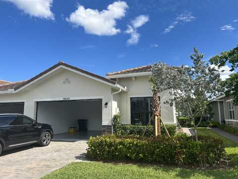 19644 N Weathervane Way, Loxahatchee, FL 33470