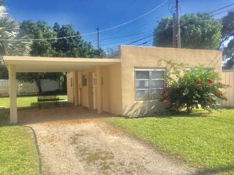 144 Park Avenue, Lake Park, FL 33403