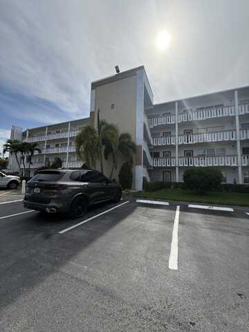 4085 Cornwall E, Boca Raton, FL 33434