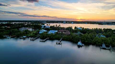 3605 S Ocean Boulevard, South Palm Beach, FL 33480