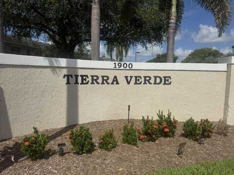 1900 S Kanner Highway, Stuart, FL 34994