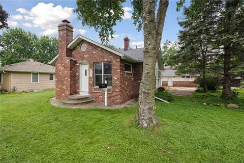 3219 W 60th Street, Edina, MN 55410