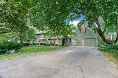 301 Kenmar Circle, Minnetonka, MN 55305