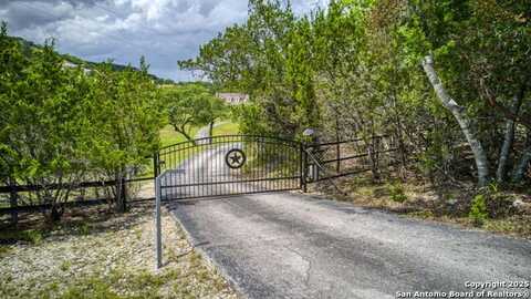 108 Mountain View, Boerne, TX 78006