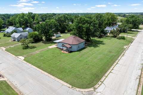 121 N Osage, Argonia, KS 67004