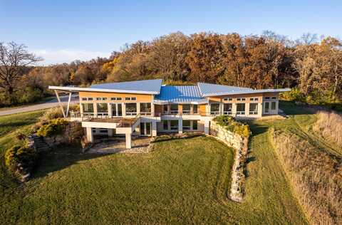 8680 Messerschmidt Drive, Verona, WI 53593