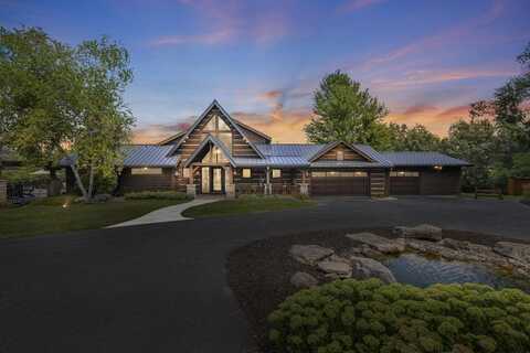 4274 County Road P, Cross Plains, WI 53528
