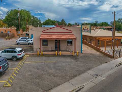 647 Cerrillos Rd, Santa Fe, NM 87501