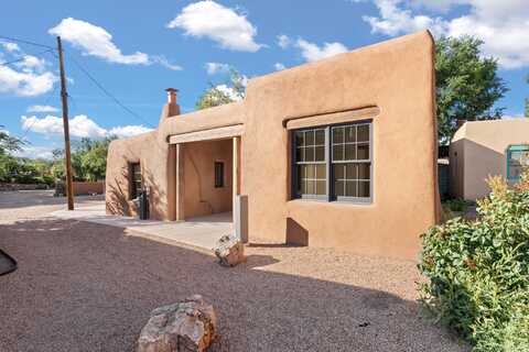 613 Canyon unit: B, Santa Fe, NM 87501