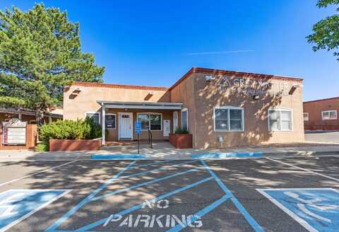539 Harkle unit: A, Santa Fe, NM 87505