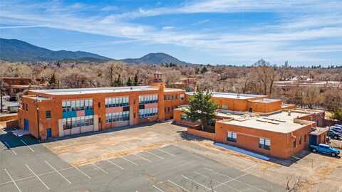 275 E Alameda, Santa Fe, NM 87501