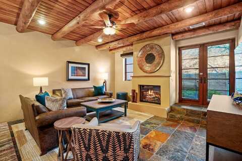 103 Catron unit: 54, Santa Fe, NM 87501