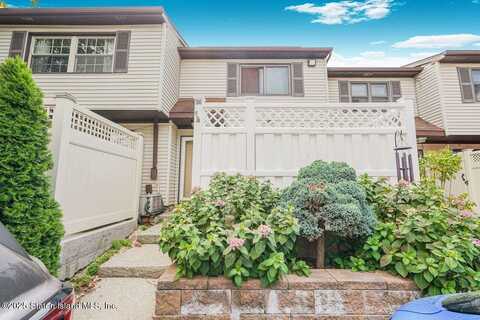 30 Alcott Street, Staten Island, NY 10312