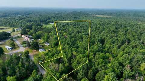 Green Meadows Rd, Winthrop, NY 13697
