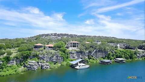 22000 Briarcliff Drive, Spicewood, TX 78669