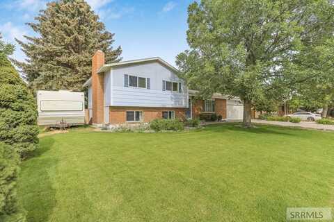2356 Oak Trail Drive, Idaho Falls, ID 83404