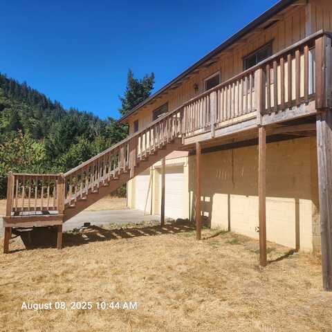 8835 Williams Highway, Grants Pass, OR 97527