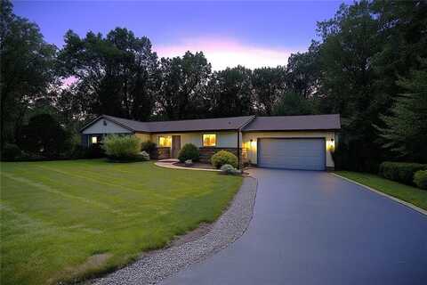 34 Latham Farm Road, Smithfield, RI 02917