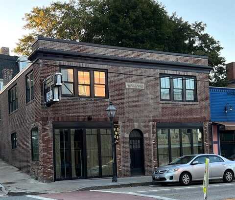 155 Main Street, East Greenwich, RI 02818