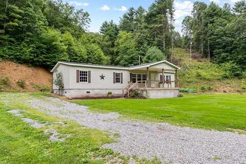 2171 N Scenic Hwy., Bland, VA 24315
