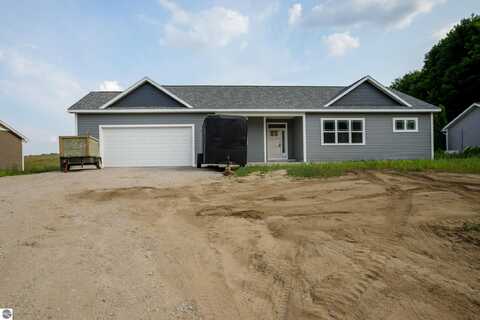 1546 Oban Way, Traverse City, MI 49696