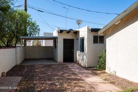 2504 E Seneca Street, Tucson, AZ 85716