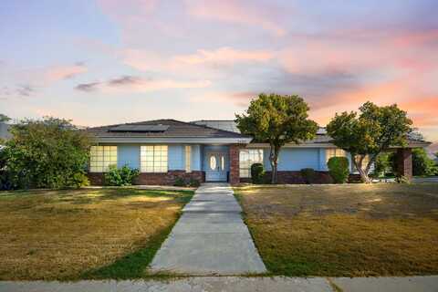 7400 Petris Avenue, Bakersfield, CA 93308