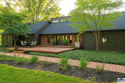 5424 E Ft Harrison, Terre Haute, IN 47805