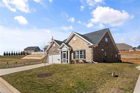 6235 Kershaw Meadows Road, Pfafftown, NC 27040