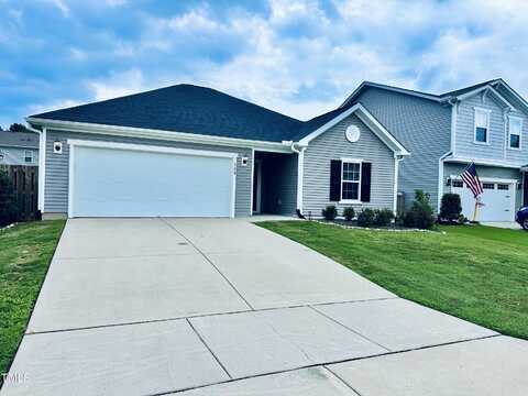 128 Willow Grove Lane, Fuquay Varina, NC 27526