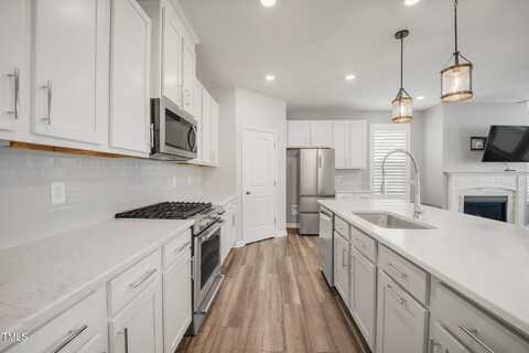 712 Emmer St, Rolesville, NC 27571