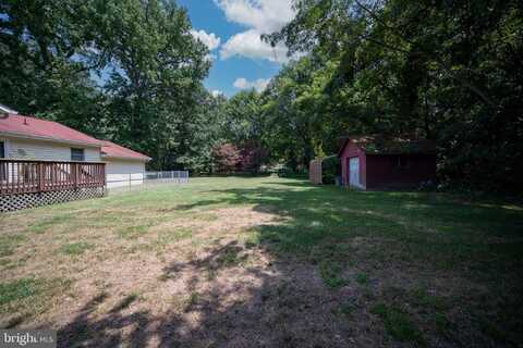 100 LATANE DRIVE, COLONIAL BEACH, VA 22443