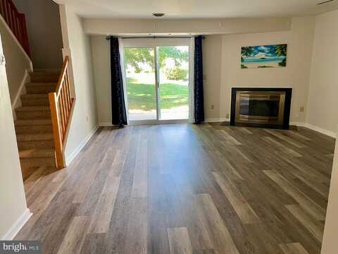 1002 CAMBRIDGE COURT, PALMYRA, PA 17078