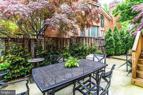 1459 HAMPTON HILL CIRCLE, MCLEAN, VA 22101