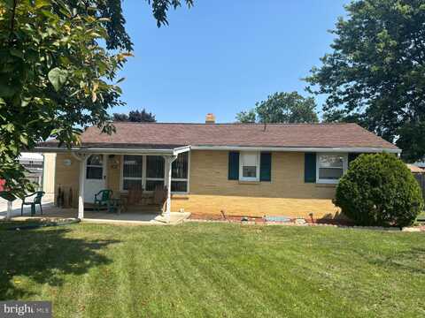 103 E MAIN STREET, CARLISLE, PA 17015