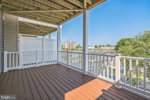 10 RIVERSIDE WHARF, CAMBRIDGE, MD 21613