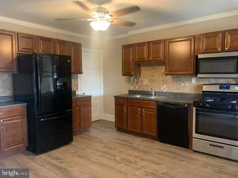 73 W 5TH STREET, BRIDGEPORT, PA 19405
